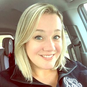 🌺Meet Your Posher Joanna🌺